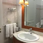 Apart Otel Crispi Katanya