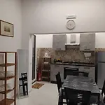 Apart Otel Crispi Katanya
