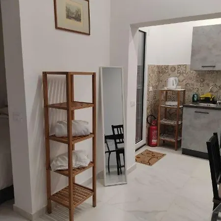 Aparthotel Crispi Katánie