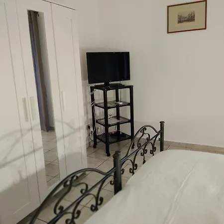 Crispi 4* Katánie