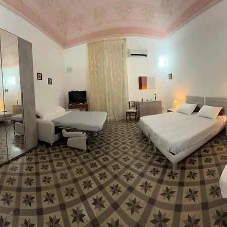 Apartmanhotel Crispi