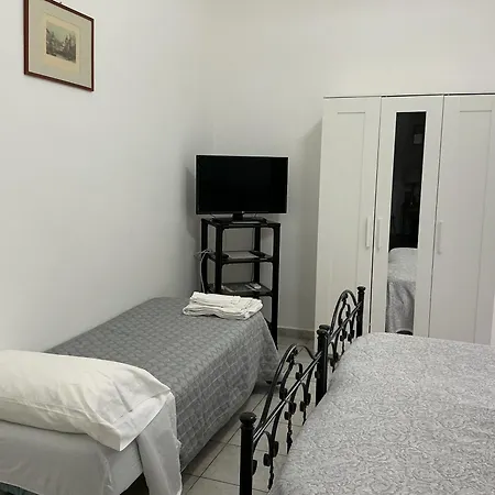 Crispi Apart Otel